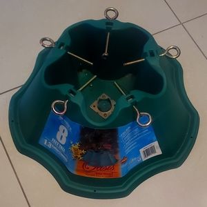 Christmas tree stand